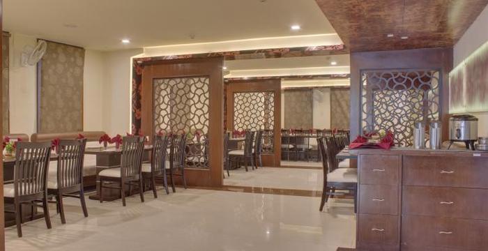 The Royal Melange Beacon Hotel